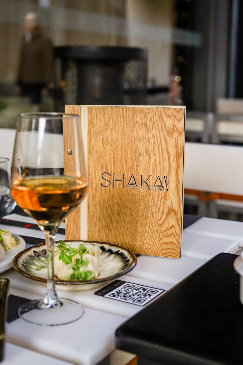 Mesa e identidade Shakai